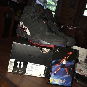 Jordan 8 ‘Playoff’ size 11